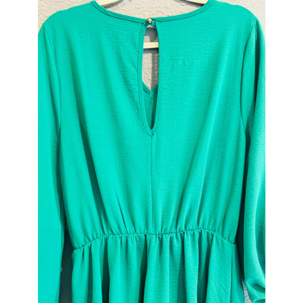 Haptics by Holly Harper Long Sleeve Romper in Green Size L - Picture 4 of 6